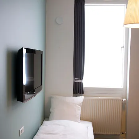 X Motel 2*